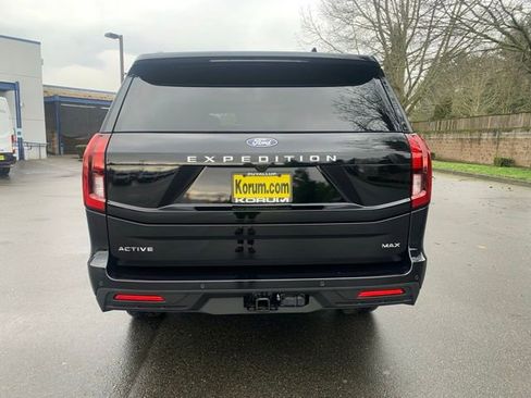 New 2026 Ford Expedition Max Active image 4