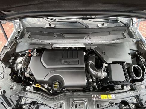 Used 2022 Land Rover Discovery Sport SE AWD/4WD image 26