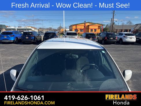 Used 2017 Dodge Grand Caravan SE image 11