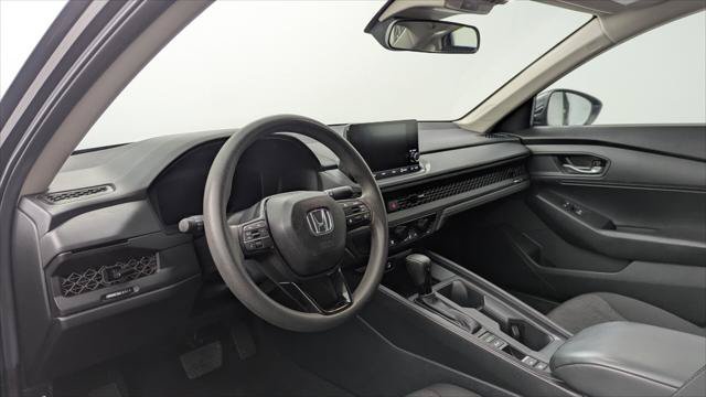 Used 2025 Honda Accord LX image 24