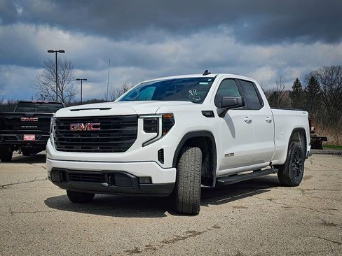 New 2026 GMC Sierra 1500 Elevation AWD/4WD image 8