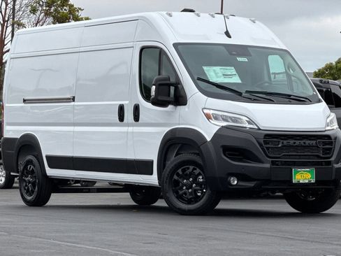 New 2026 RAM ProMaster 2500 w/ Quick Order Package 22H SLT+ image 2