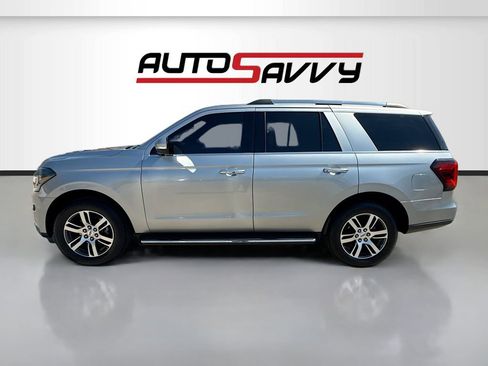 Used 2022 Ford Expedition Limited RWD image 4