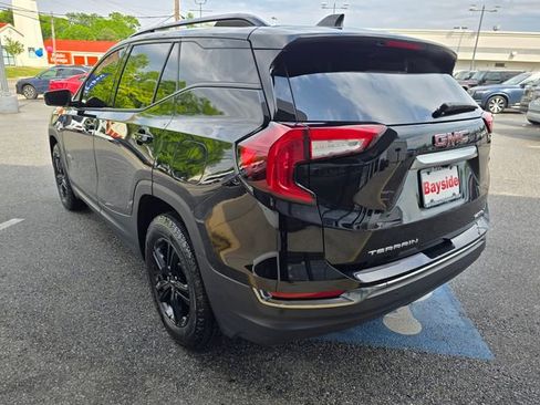Used 2024 GMC Terrain AT4 w/ Infotainment Package II AWD/4WD image 33