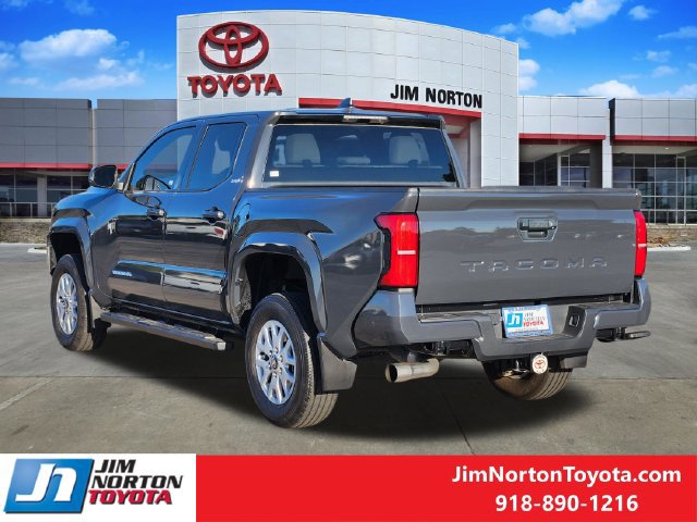 Used 2024 Toyota Tacoma SR5 RWD image 8