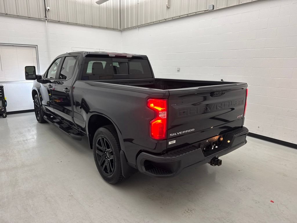Used 2023 Chevrolet Silverado 1500 RST w/ Convenience Package II AWD/4WD image 4