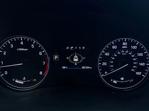 Used 2016 Hyundai Genesis 3.8 image 16