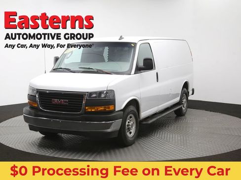 Used 2020 GMC Savana 2500 w/ Driver Convenience Package RWD image 52