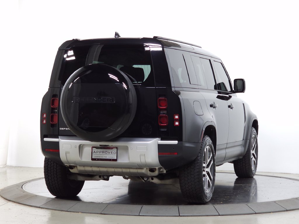 Used 2025 Land Rover Defender 110 S AWD/4WD image 6