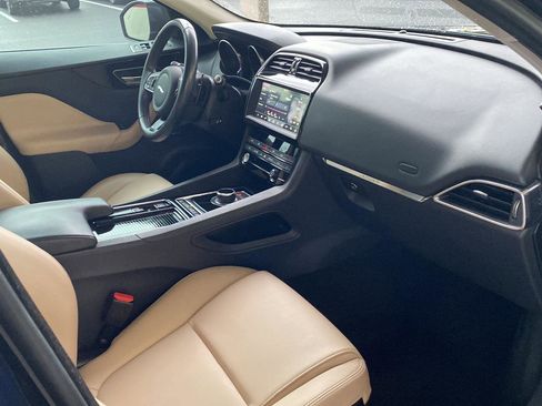Used 2020 Jaguar F-PACE Premium AWD/4WD image 31
