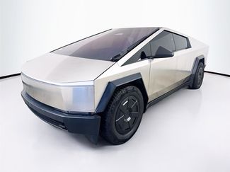 Used 2024 Tesla Cybertruck AWD Crew Cab video 1