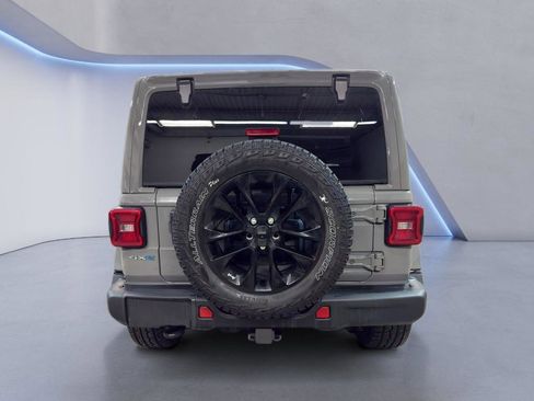 Used 2021 Jeep Wrangler Unlimited Sahara w/ Dual Top Group image 6