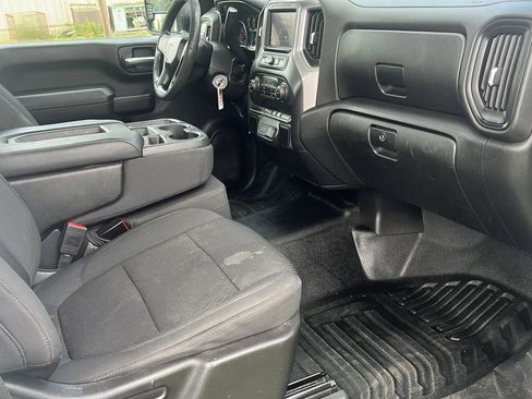 Used 2020 Chevrolet Silverado 2500 W/T RWD image 11