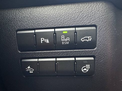 Used 2016 Lexus NX 300h AWD w/ Luxury Package image 24