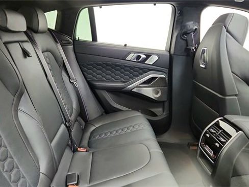 Used 2025 BMW X6 M Competition w/ Executive Package image 24