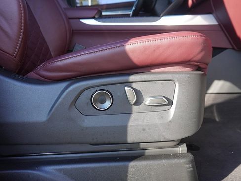 Used 2025 Cadillac Escalade Premium Luxury w/ LPO, Floor Liner Package image 43