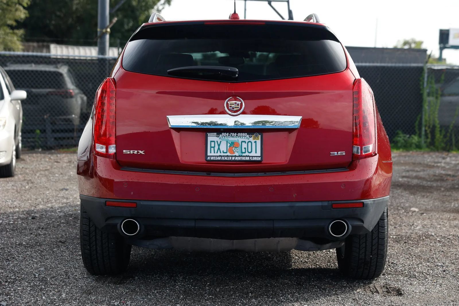 Used 2016 Cadillac SRX Luxury w/ Driver Awareness Package FWD image 5