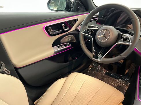 New 2026 Mercedes-Benz E 450 4MATIC Sedan image 11
