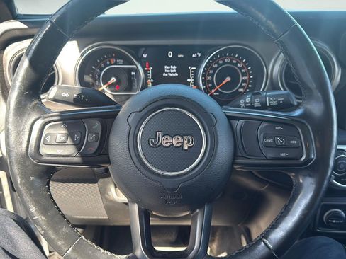 Used 2019 Jeep Wrangler Unlimited Sport S AWD/4WD image 14