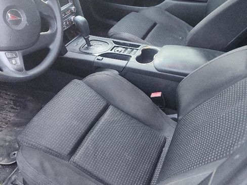 Used 2009 Pontiac G8 w/ Comfort And Sound Package image 16