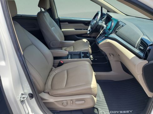 Used 2021 Honda Odyssey Touring image 18