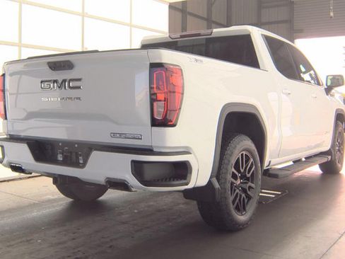 Used 2024 GMC Sierra 1500 Elevation w/ Preferred Package AWD/4WD image 2