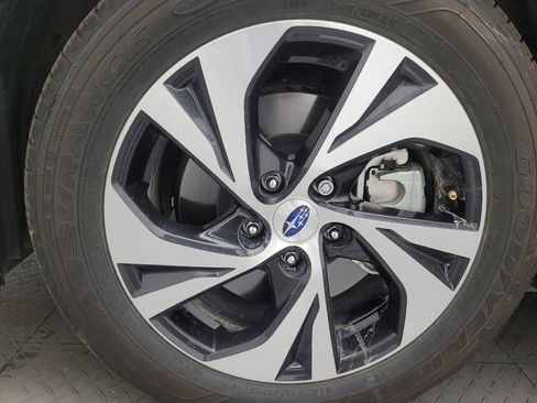 Used 2024 Subaru Legacy Premium AWD/4WD image 31