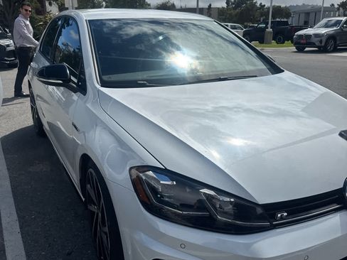 Used 2019 Volkswagen Golf R 4-Door AWD/4WD image 7
