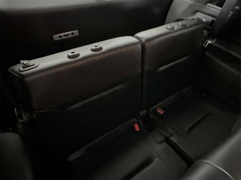 Used 2024 Mitsubishi Outlander SE image 26