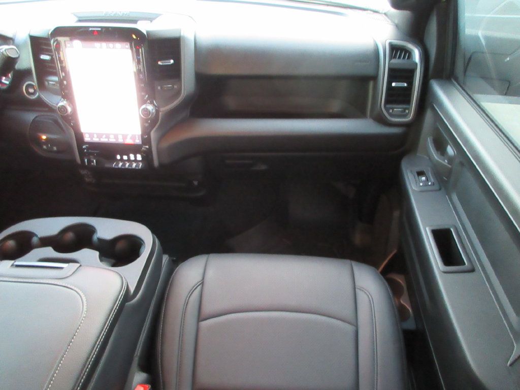 Used 2025 RAM 2500 Tradesman AWD/4WD image 20