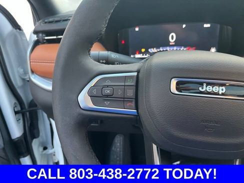 Used 2025 Jeep Compass Limited w/ Elite Group AWD/4WD image 21