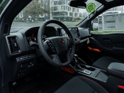 New 2026 Nissan Frontier PRO-4X w/ Pro-4x Convenience Package image 23