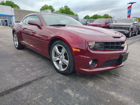 Used 2010 Chevrolet Camaro SS RWD image 3