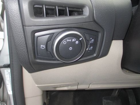 Used 2017 Ford Focus Electric Hatchback image 15