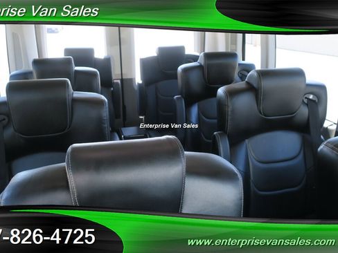 Used 2024 Ford Transit 350 XLT image 14