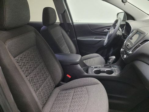 Used 2023 Chevrolet Equinox LT w/ LPO, Floor Liner Package FWD image 21
