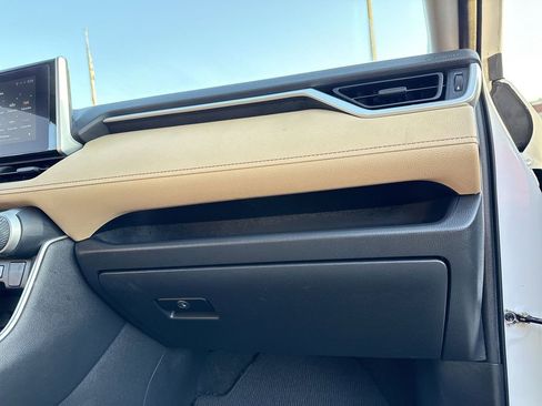 Used 2023 Toyota RAV4 LE image 19