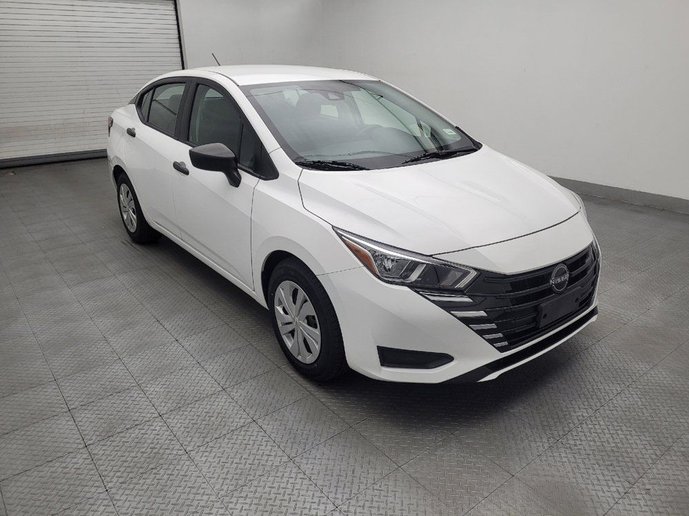 Used 2023 Nissan Versa S FWD image 13