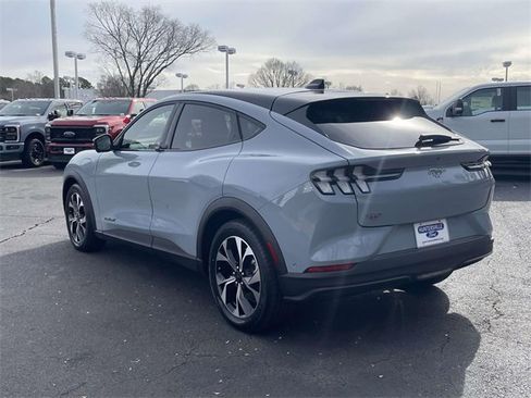 Used 2024 Ford Mustang Mach-E Select image 4