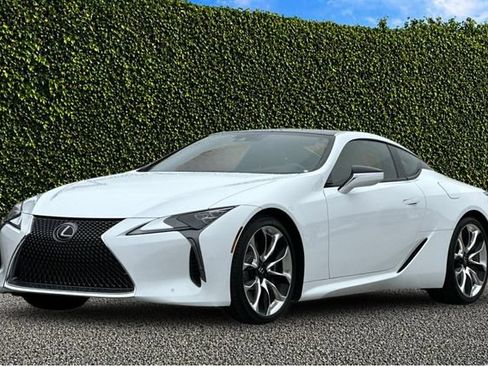 Used 2018 Lexus LC 500 Coupe w/ Performance Package RWD image 8