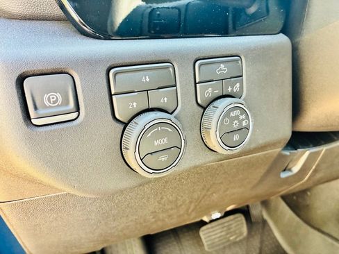 New 2026 Chevrolet Silverado 2500 LT w/ Convenience Package AWD/4WD image 22