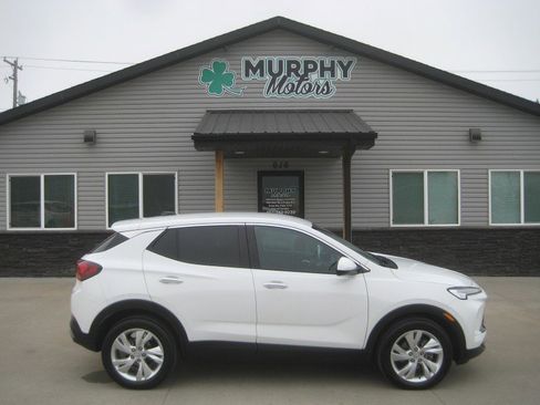 Used 2025 Buick Encore GX Preferred w/ Comfort Package image 1