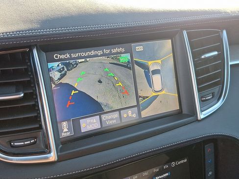 Used 2019 INFINITI QX50 Essential w/ Sensory Package image 18