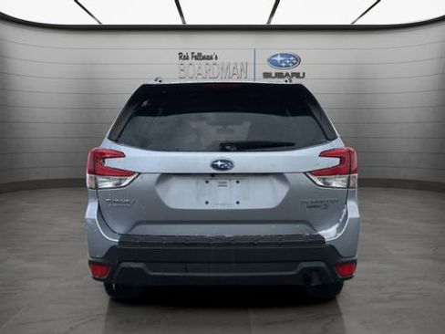 Used 2023 Subaru Forester Premium image 7