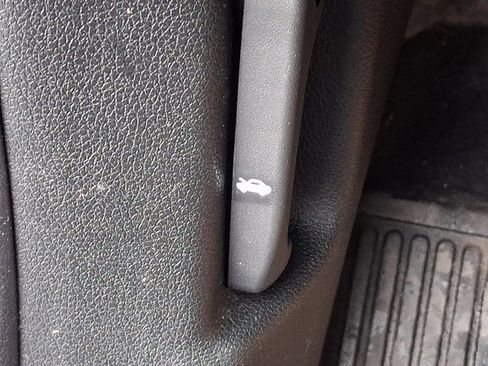 Used 2019 Kia Sorento AWD V6 image 25