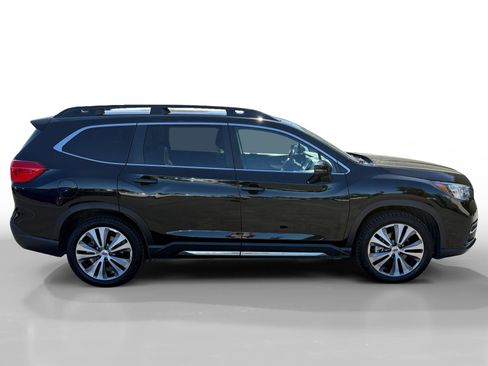 Used 2022 Subaru Ascent Limited w/ Technology Package AWD/4WD image 6