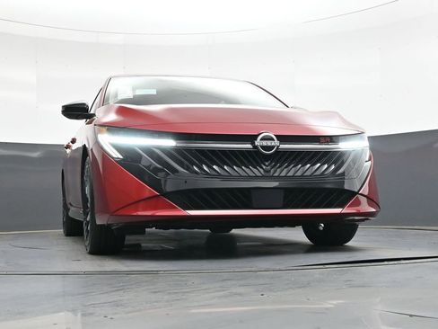 New 2026 Nissan Sentra SR FWD image 43