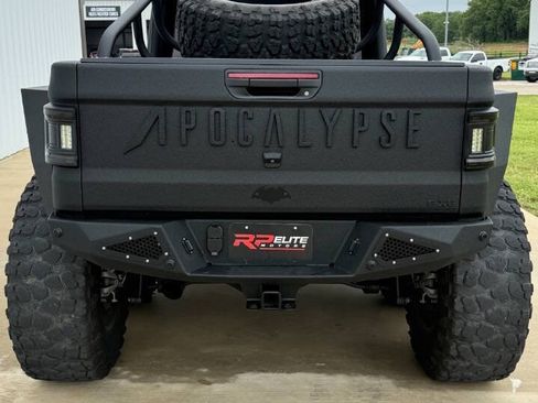 Used 2021 Jeep Gladiator Sport AWD/4WD image 23