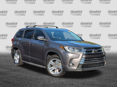Used 2019 Toyota Highlander Limited image 2