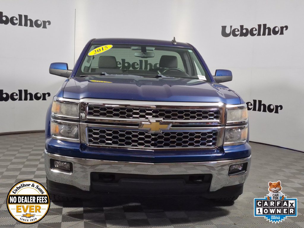 Used 2015 Chevrolet Silverado 1500 LT w/ LT Convenience Package AWD/4WD image 2